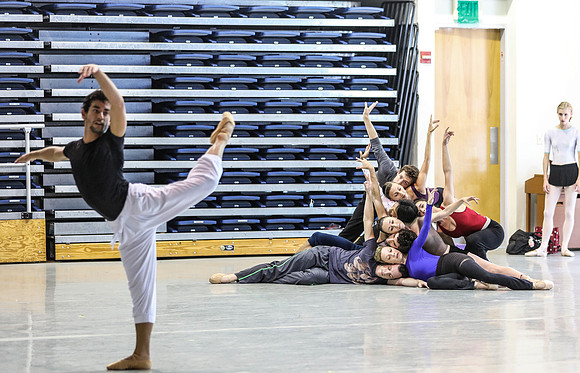 20150821_Year_of_The_Rabbit_Justin_Peck_Rehersal_075A3745