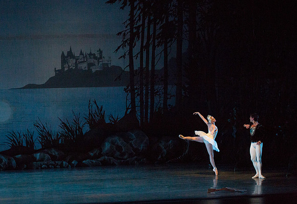 20151025_MCB_Swan_Lake_2Cast_Arsht_IMG_7708