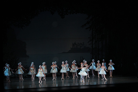 20151025_MCB_Swan_Lake_2Cast_Arsht_IMG_1513