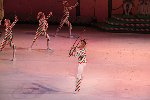 20141229_Nutcracker_WPB_Hoops_CG3P1422