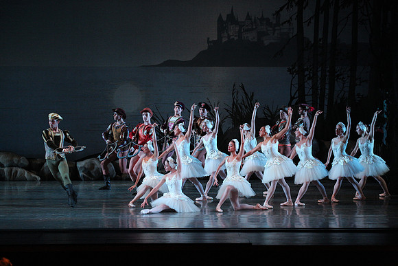 20151022_MCB_Swan_Lake_DR_Arsht_IMG_8084
