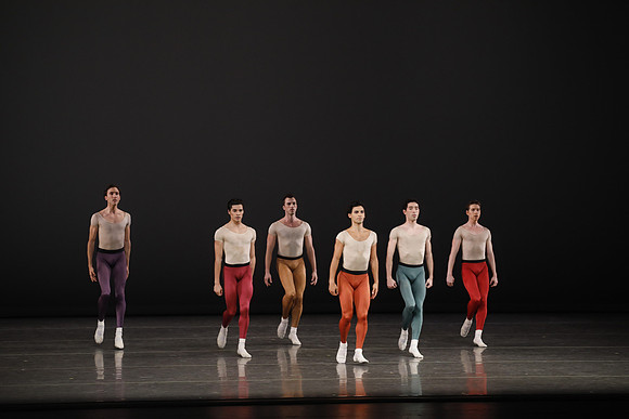 20170113_Glass_Pieces_Akhnaten_PR_MCB_Arsht_73A0782