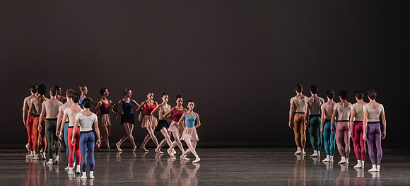 20170113_Glass_Pieces_Akhnaten_PR_MCB_Arsht_73A1376