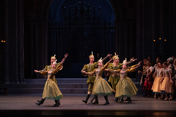 20240418_Swan_Lake_ACT_3_2_Cast_DSC8535.ARW