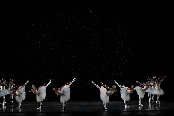 20220317_Dimonds_Dress Rehearsal_DSC1548