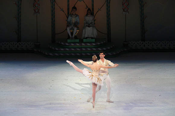 20141229_Nutcracker_WPB_PasDeDeux_CG3P2943