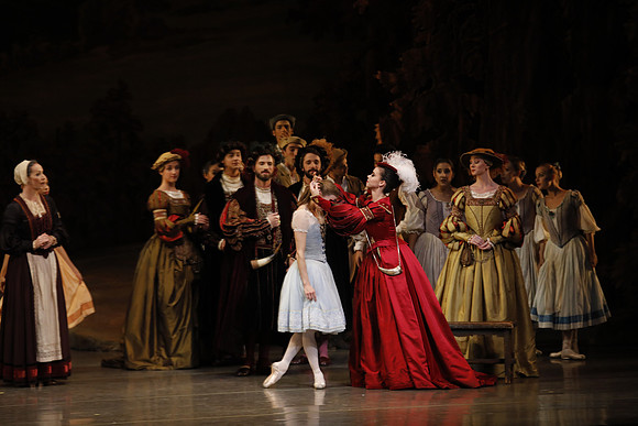 20161021_MCB_Giselle_Act1_Preformance_Arsht_73A0038