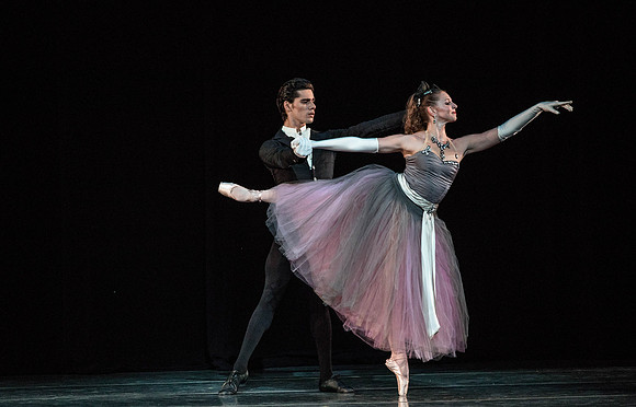 20180405_La Valse_Balanchine_Ravel__73A4476
