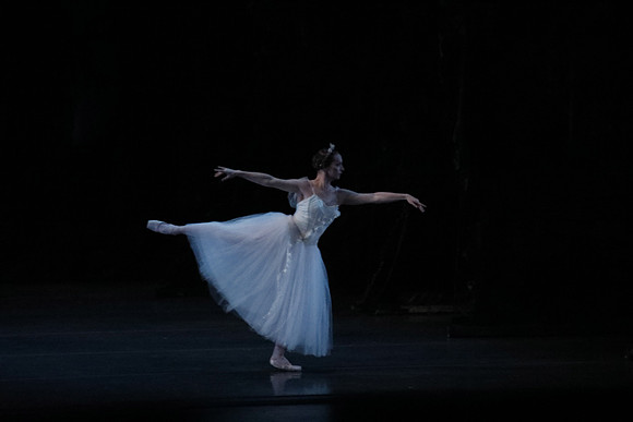 20161023_MCB_Giselle_Act2_3Cast_Jennifer_Laurent_Arsht__73A5041