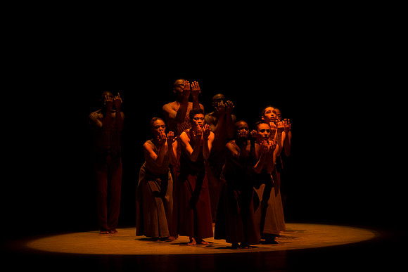 20170223_Alvin_Ailey_Revelations_PR_Closeup_G3P4810