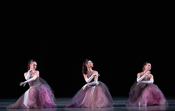 20180405_La Valse_Balanchine_Ravel__73A4158