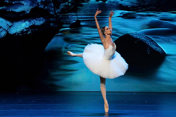 20241026_untitled20241026_Pas de deux from La bayadere__DSC2063