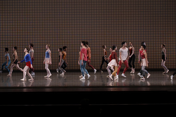 20170113_Glass_Pieces_no Makeup_DR_MCB_Arsht__73A0449