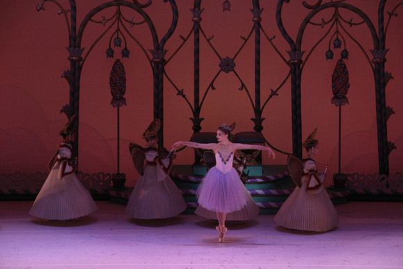 20141229_Nutcracker_WPB_Angels_CG3P0105