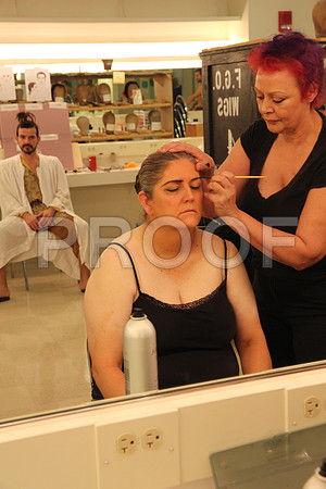 20150226_The_Pearl_Fisher_Backstage_Makeup_9C7C0438
