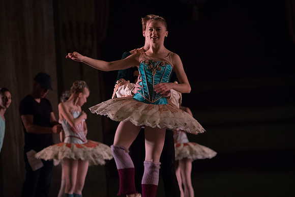 20180207_Theme_and_Variations_Backstage_73A0275