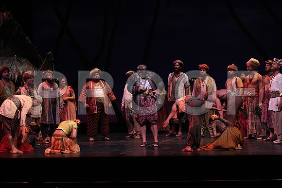 20150226_The_Pearl_Fisher_Act_29C7C0625