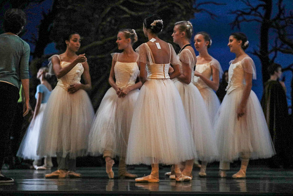 20161020_MCB_Giselle_2Cast_Act2_no Makeup_DRDA_Arsht_73A1544