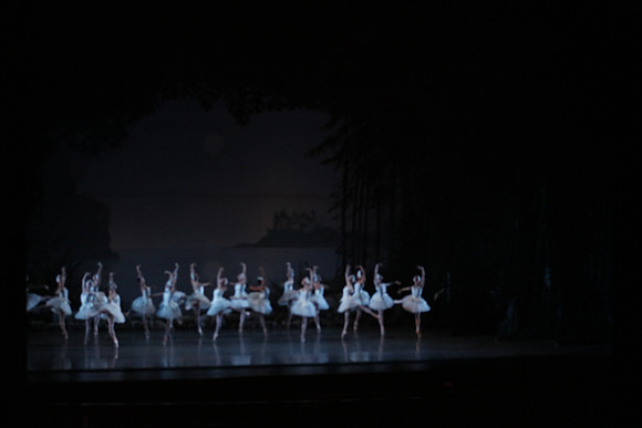 20151023_MCB_Swan_Lake_Prefomance_Arsht__75A2468