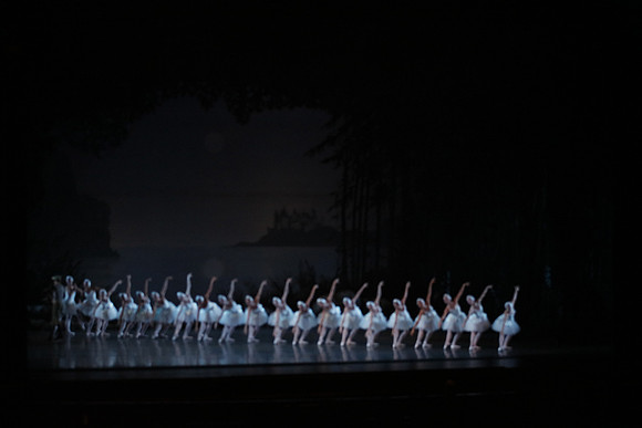20151023_MCB_Swan_Lake_Prefomance_Arsht__75A2599