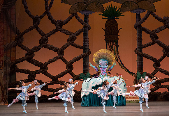 20221215_Nutcrackers_6PM_Dress_Rehersal_DSC1062.ARW