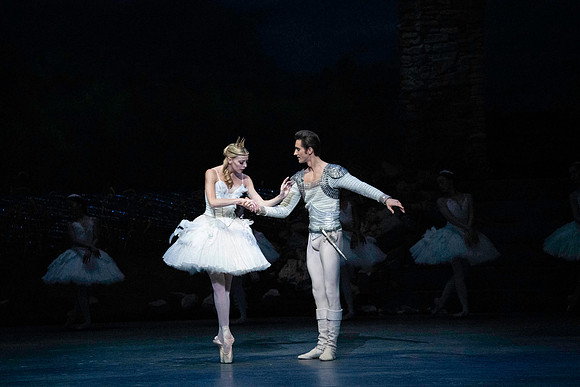 20240417_Swan_Lake_Act 4_2_Cast_DSC3023.ARW
