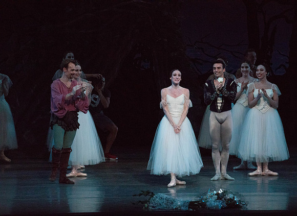 20161022_MCB_Giselle_Act2_2Cast_Tricia_Arsht_73A1300