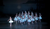 20151114_Swan_Lake_George_Balanchine_Kravis_IMG_6526