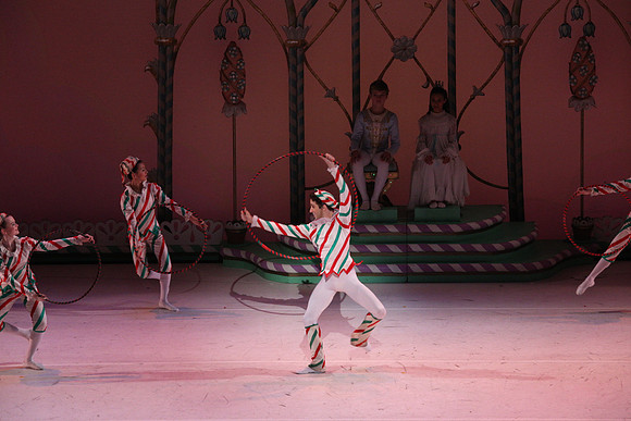 20141229_Nutcracker_WPB_Hoops_CG3P1381