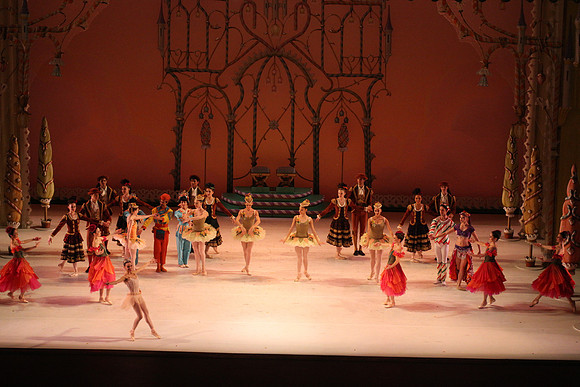20141229_Nutcracker_WPB_Bows_CG3P4591