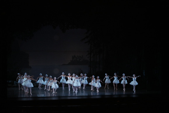 20151023_MCB_Swan_Lake_Prefomance_Arsht__75A2546