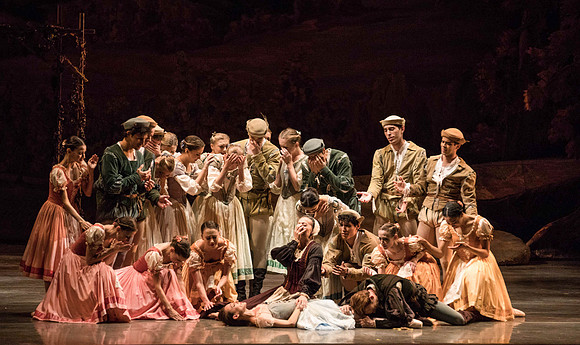 20161022_MCB_Giselle_Act1_2Cast_Tricia_Arsht_73A9459