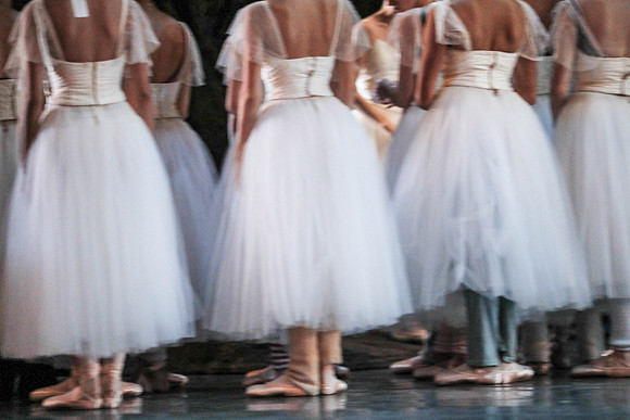 20161020_MCB_Giselle_2Cast_Act2_no Makeup_DRDA_Arsht_73A1442