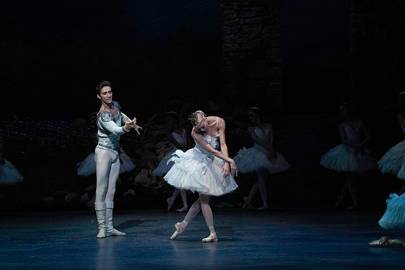 20240417_Swan_Lake_Act 4_2_Cast_DSC3015.ARW