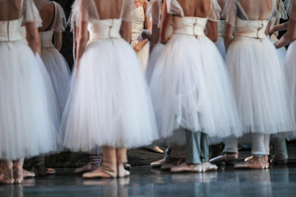 20161020_MCB_Giselle_2Cast_Act2_no Makeup_DRDA_Arsht_73A1439