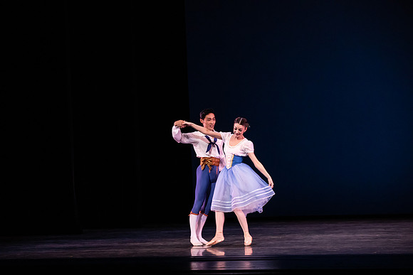 20190221_The Flower_festival_in_Genzano_pas_de_Deux_MG_2298