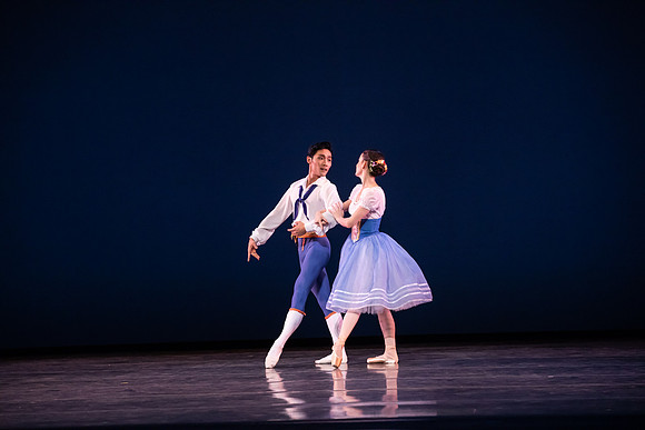 20190221_The Flower_festival_in_Genzano_pas_de_Deux_MG_2307