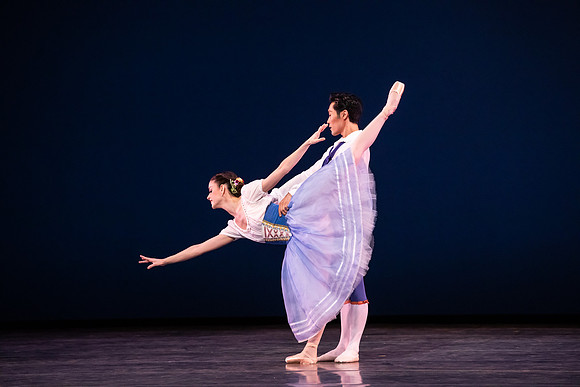 20190221_The Flower_festival_in_Genzano_pas_de_Deux_MG_2276
