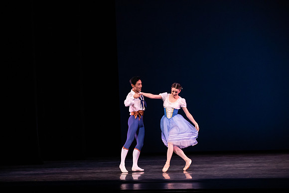 20190221_The Flower_festival_in_Genzano_pas_de_Deux_MG_2297