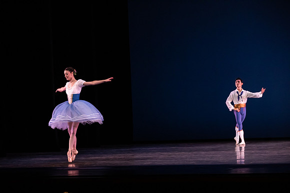 20190221_The Flower_festival_in_Genzano_pas_de_Deux_MG_2166
