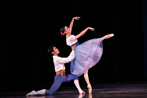 20190221_The Flower_festival_in_Genzano_pas_de_Deux_MG_2347