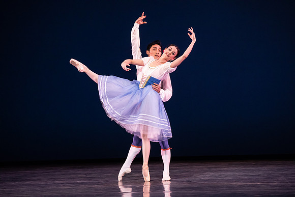 20190221_The Flower_festival_in_Genzano_pas_de_Deux_MG_2292