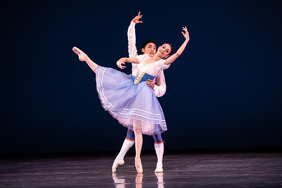 20190221_The Flower_festival_in_Genzano_pas_de_Deux_MG_2290