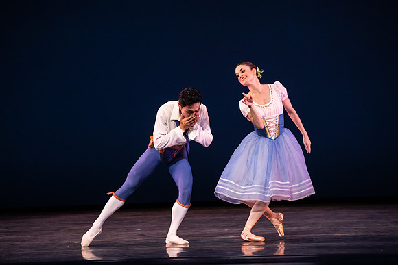 20190221_The Flower_festival_in_Genzano_pas_de_Deux_MG_2360
