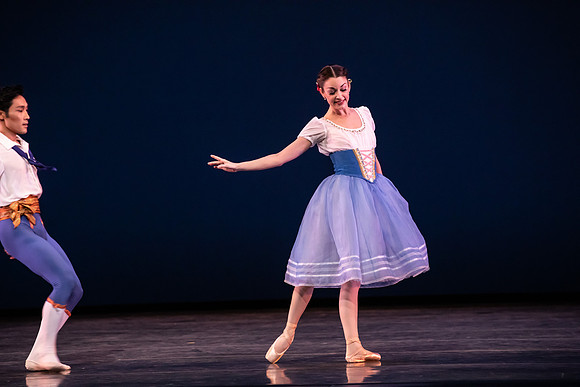 20190221_The Flower_festival_in_Genzano_pas_de_Deux_MG_2358