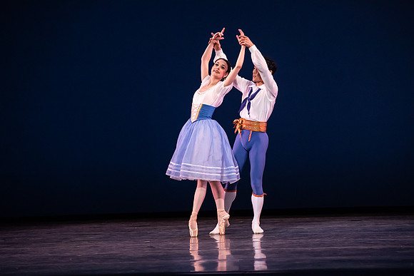 20190221_The Flower_festival_in_Genzano_pas_de_Deux_MG_2365