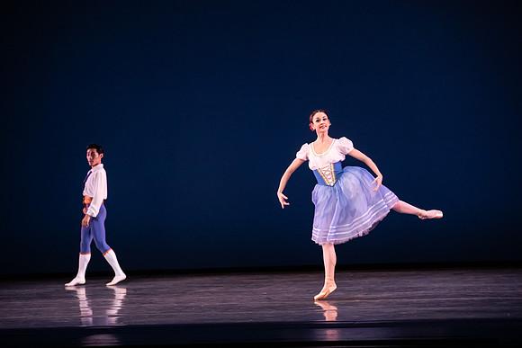 20190221_The Flower_festival_in_Genzano_pas_de_Deux_MG_2155