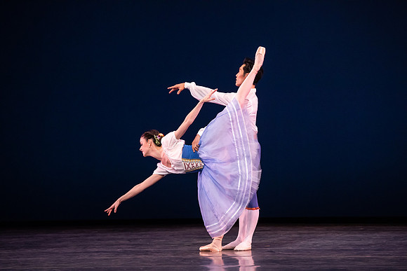20190221_The Flower_festival_in_Genzano_pas_de_Deux_MG_2282
