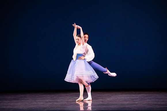 20190221_The Flower_festival_in_Genzano_pas_de_Deux_MG_2244