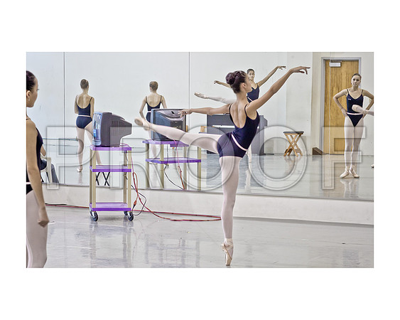 7001_DG_Rehersal_Students_Miami_Ballet_FL_AL1B1709